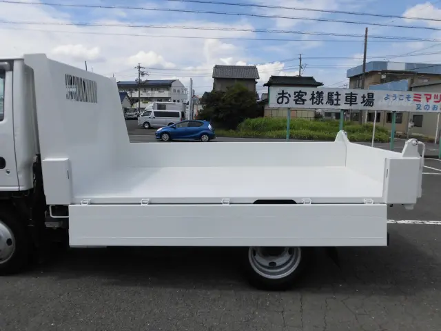 いすゞ エルフ TPG-NJR85AD(2WD)の写真14