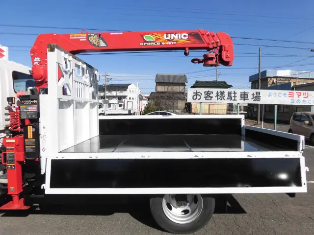 いすゞ エルフ 2RG-NMR88R(2WD)の写真19