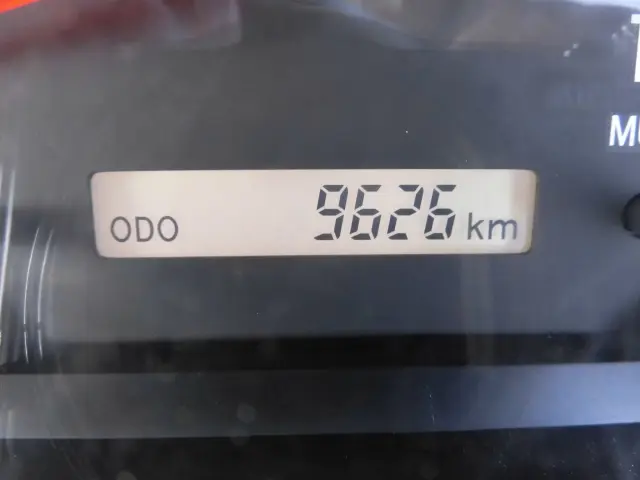 いすゞ エルフ 2RG-NMR88R(2WD)の写真38