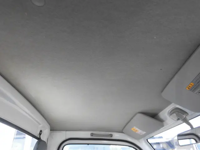 日産 クリッパートラック EBD-DR16T(4WD)の写真29