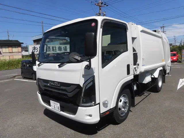 いすゞ エルフ 2PG-NPR88YM(2WD)の写真1