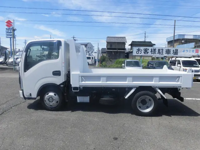 いすゞ エルフ 2RG-NJR88AT(2WD)の写真6
