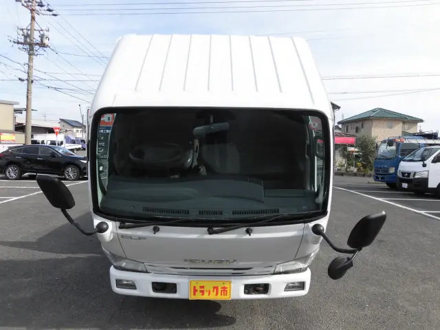 いすゞ エルフ TPG-NKR85AN(2WD)の写真7