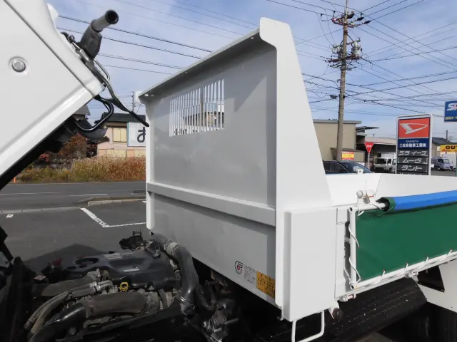 いすゞ エルフ TPG-NKR85AN(2WD)の写真8