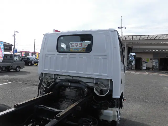 いすゞ エルフ TPG-NKR85AN(2WD)の写真9