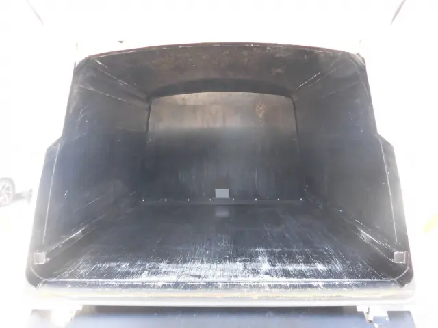 いすゞ エルフ 2PG-NPR88YM(2WD)の写真14