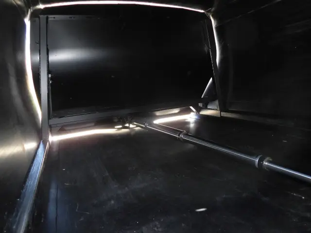 いすゞ エルフ 2PG-NPR88YM(2WD)の写真16