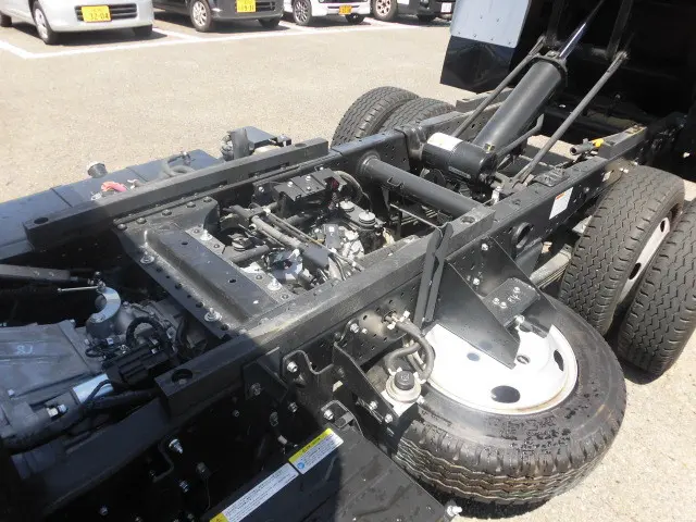 いすゞ エルフ 2RG-NJR88AT(2WD)の写真23