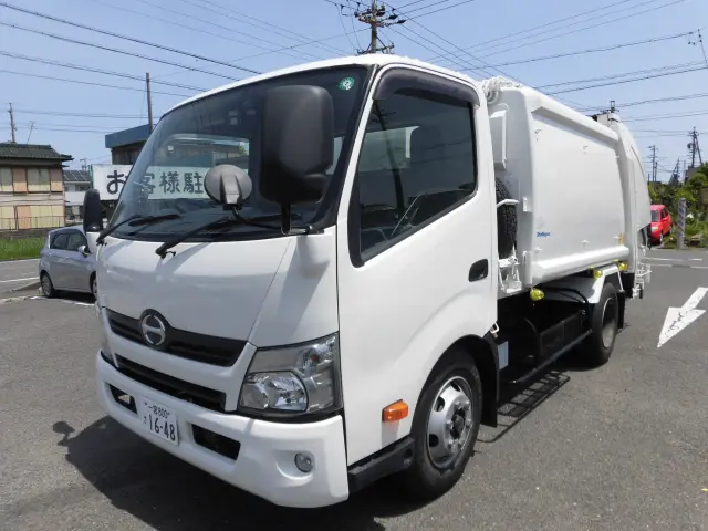 日野 デュトロ TKG-XZU700M(2WD)の写真1