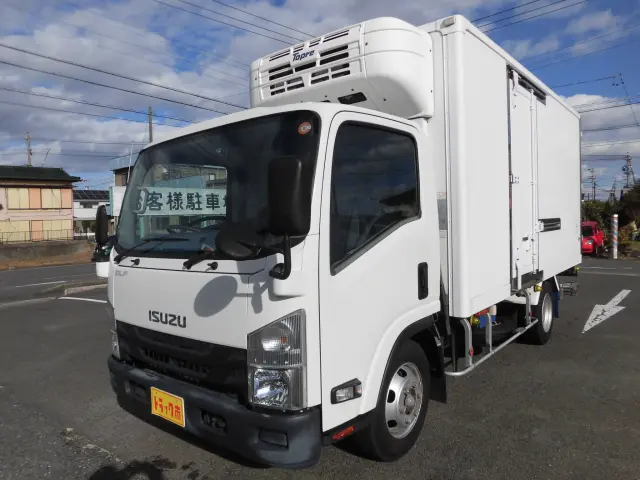 いすゞ エルフ TPG-NPR85AN(2WD)の写真1