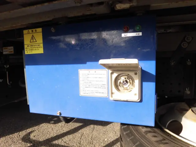 いすゞ エルフ TPG-NPR85AN(2WD)の写真17