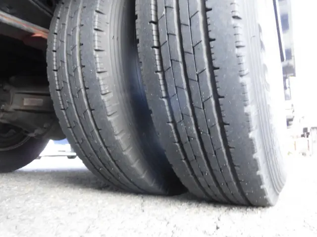 いすゞ エルフ TPG-NPR85AN(2WD)の写真29