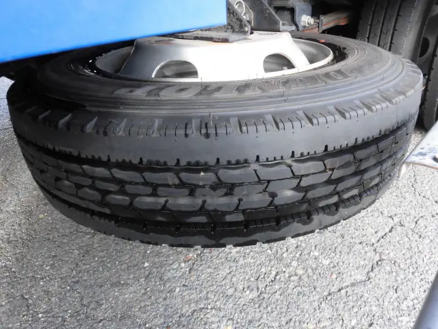 いすゞ エルフ TPG-NPR85AN(2WD)の写真30