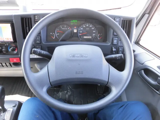 いすゞ エルフ 2RG-NLR88AN(2WD)の写真28