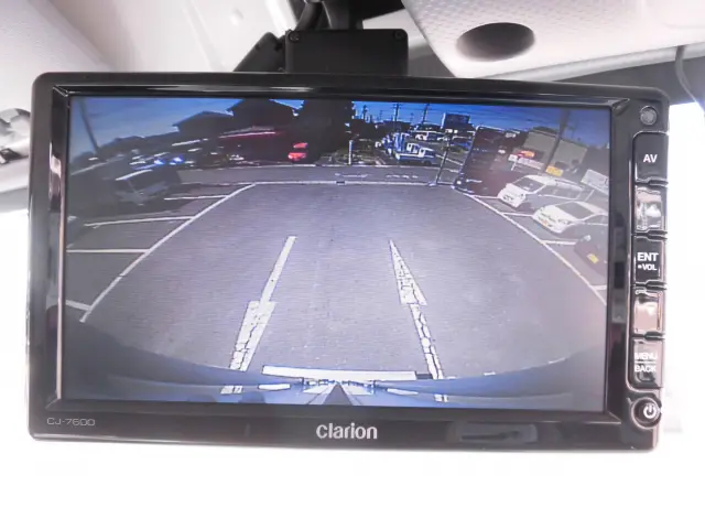 いすゞ エルフ 2RG-NLR88AN(2WD)の写真33