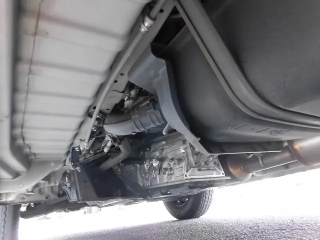 トヨタ ハイエースバン QDF-GDH201V(2WD)の写真14