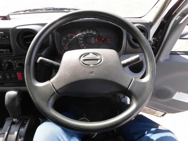 日野 デュトロ TKG-XZU605M(2WD)の写真25