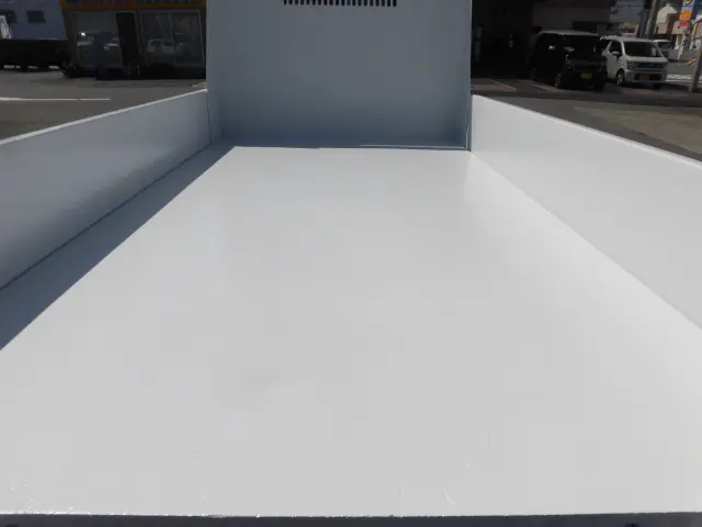 いすゞ エルフ TPG-NJR85AD(2WD)の写真11