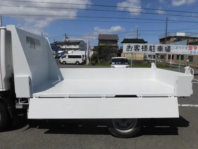 いすゞ エルフ TPG-NJR85AD(2WD)の写真12