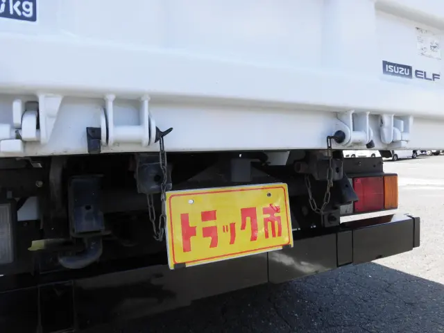 いすゞ エルフ TPG-NJR85AD(2WD)の写真19