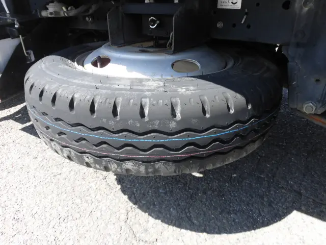 いすゞ エルフ TPG-NJR85AD(2WD)の写真28