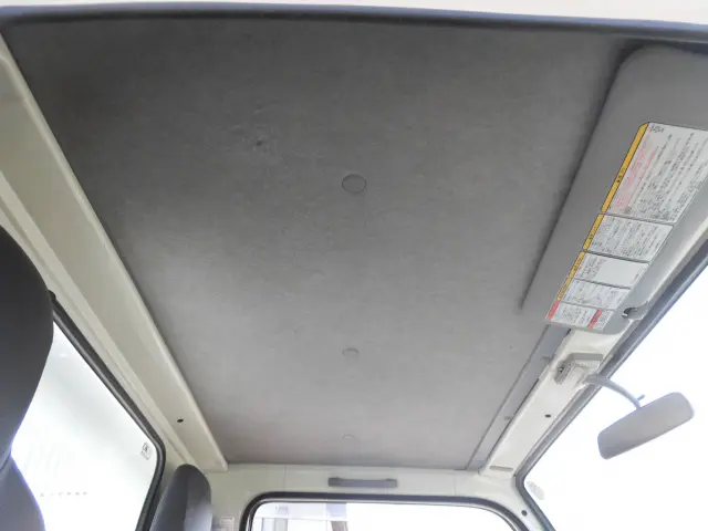 いすゞ エルフ TPG-NJR85AD(2WD)の写真35