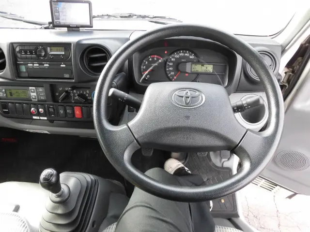 トヨタ トヨエース QDF-KDY231(2WD)の写真28