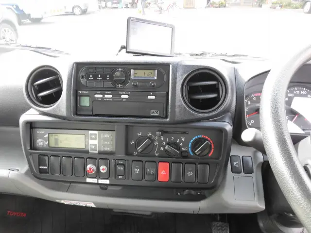トヨタ トヨエース QDF-KDY231(2WD)の写真30
