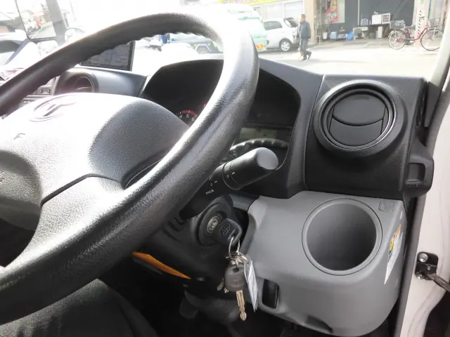 トヨタ トヨエース QDF-KDY231(2WD)の写真31