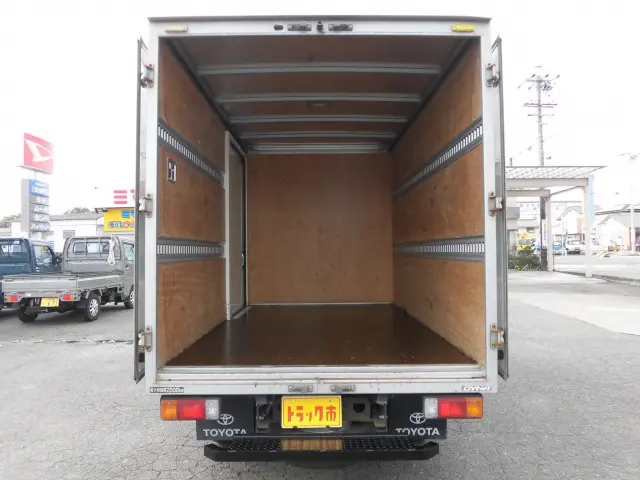 トヨタ ダイナ TPG-XZC605(2WD)の写真12