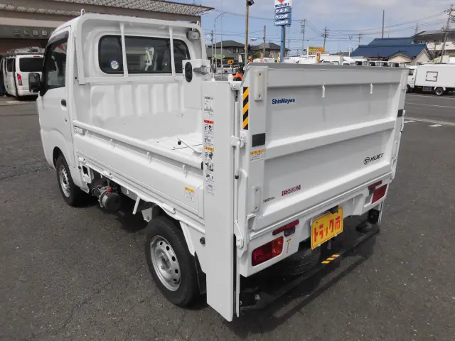 ダイハツ ハイゼットトラック 3BD-S500P(2WD)の写真4