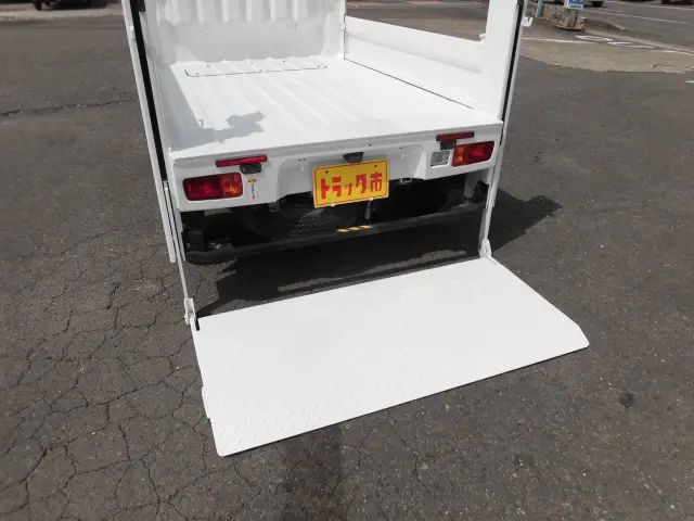 ダイハツ ハイゼットトラック 3BD-S500P(2WD)の写真15