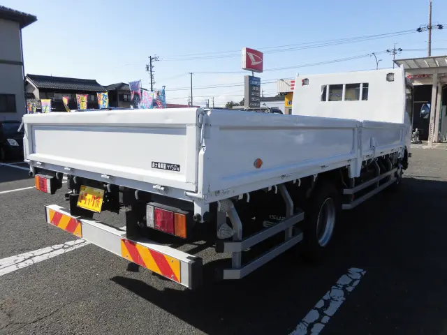 いすゞ エルフ TPG-NPR85YN(2WD)の写真2