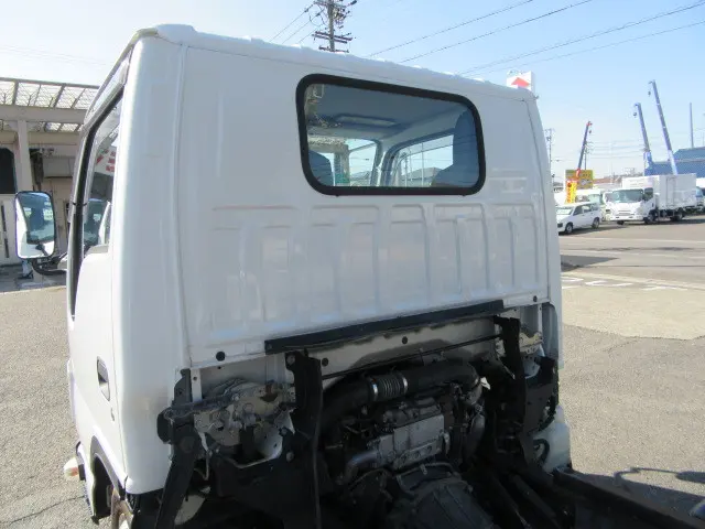 いすゞ エルフ TPG-NJR85AD(2WD)の写真6