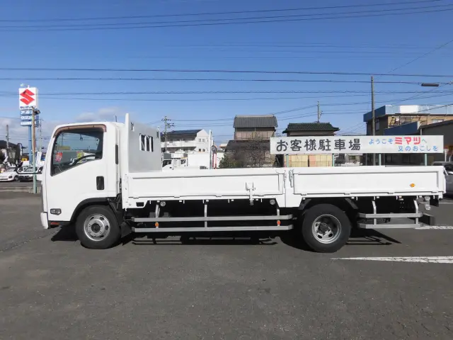 いすゞ エルフ TPG-NPR85YN(2WD)の写真6