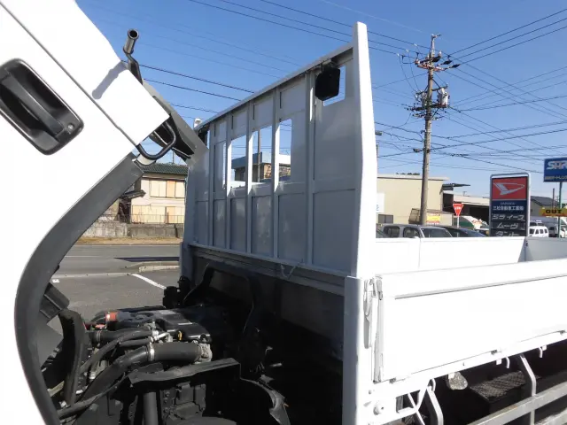 いすゞ エルフ TPG-NPR85YN(2WD)の写真8