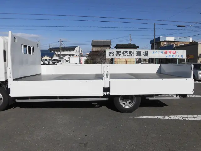 いすゞ エルフ TPG-NPR85YN(2WD)の写真14