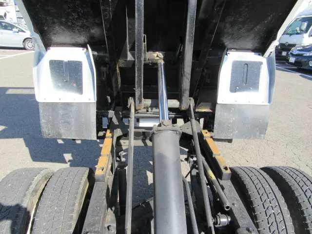 いすゞ エルフ TPG-NJR85AD(2WD)の写真17