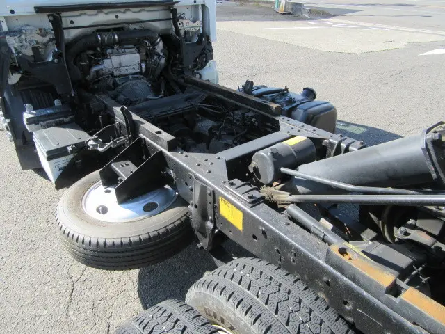 いすゞ エルフ TPG-NJR85AD(2WD)の写真20