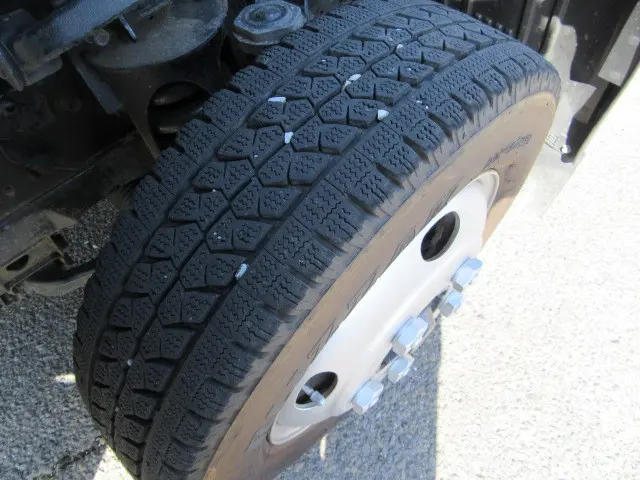 いすゞ エルフ TPG-NJR85AD(2WD)の写真21