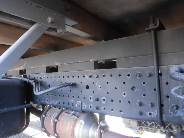 いすゞ エルフ TPG-NPR85YN(2WD)の写真21