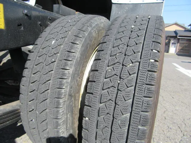 いすゞ エルフ TPG-NJR85AD(2WD)の写真22