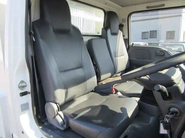 いすゞ エルフ TPG-NJR85AD(2WD)の写真24