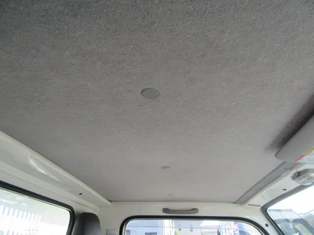 いすゞ エルフ TPG-NJR85AD(2WD)の写真30