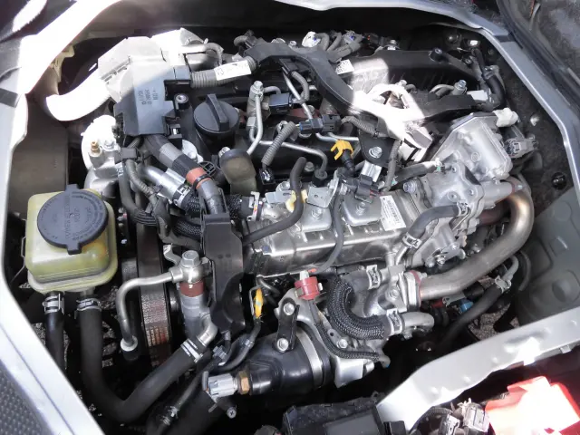トヨタ ハイエースレジアス QDF-GDH201V(2WD)の写真18