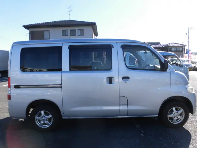 トヨタ タウンエースバン DBF-S402M(2WD)の写真8