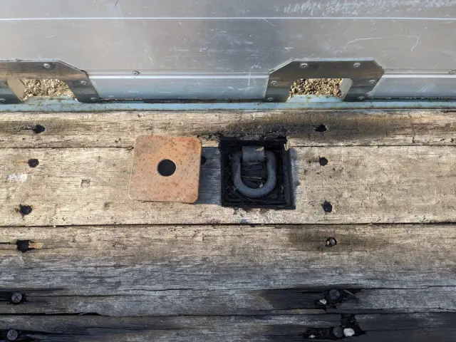 日野 プロフィア QKG-FW1EXEJ(8x4)の写真11