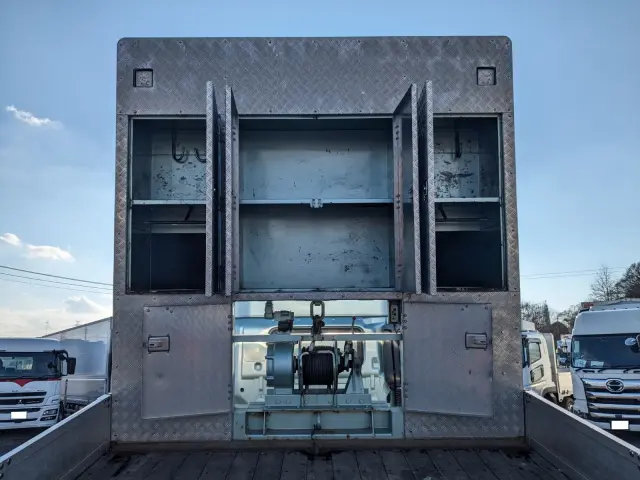 日野 プロフィア QKG-FW1EXEJ(8x4)の写真16