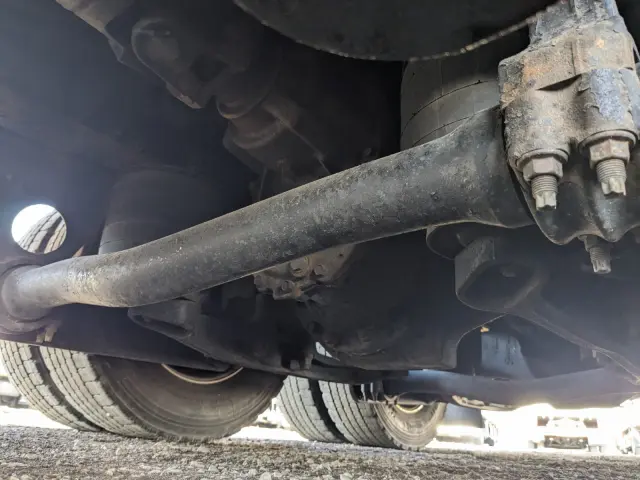 日野 プロフィア QKG-FW1EXEJ(8x4)の写真19