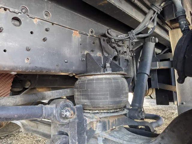 日野 プロフィア QKG-FW1EXEJ(8x4)の写真21